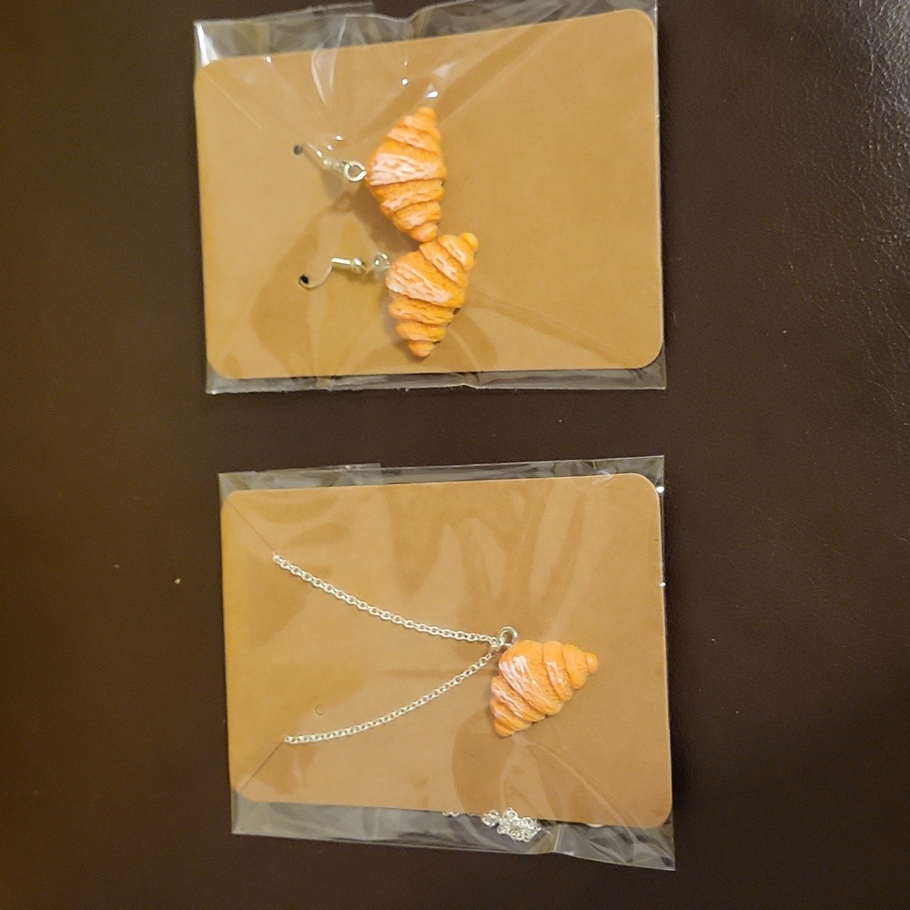 Matching Crossiant Necklace and Earrings Set